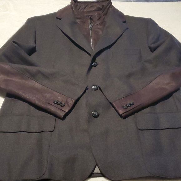 Corneliani - Picture 3 of 16